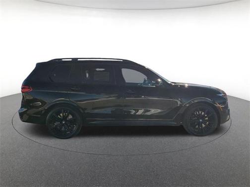 2026 BMW X7 M60i