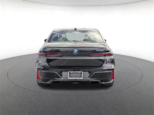 2025 BMW i7 eDrive50