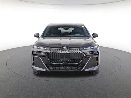 2025 BMW i7 eDrive50