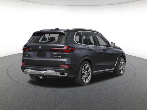 Black Sapphire Metallic 2026 BMW X5 PHEV xDrive50e