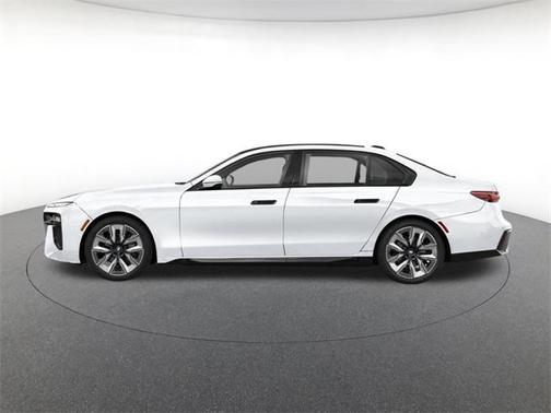 2026 BMW 740 i xDrive