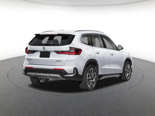 White Metallic 2026 BMW X1 xDrive28i
