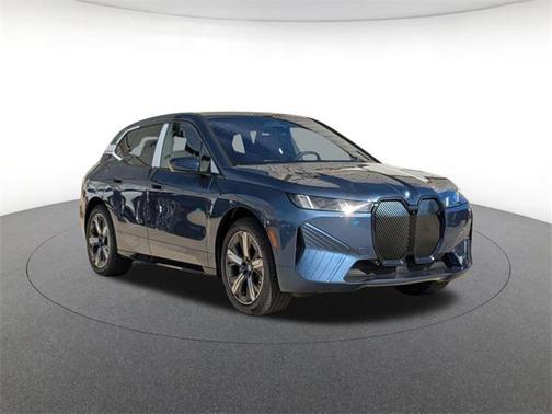 2026 BMW iX xDrive45