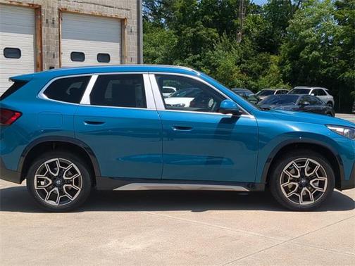 2025 BMW X1 xDrive28i