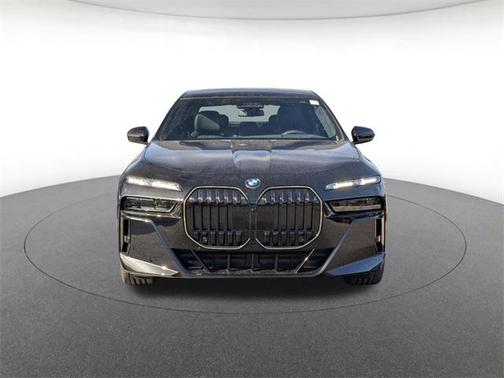 2026 BMW 740 xDrive