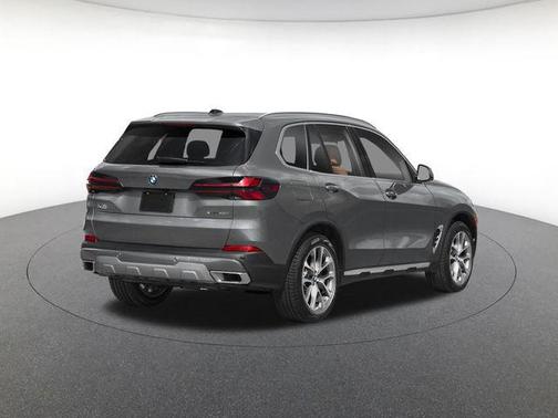 Gray Metallic 2026 BMW X5 xDrive40i