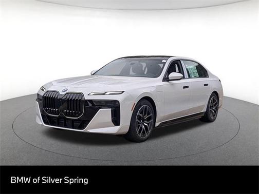 2026 BMW 750e i xDrive