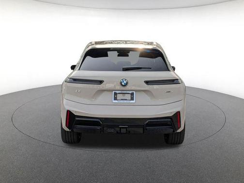 2026 BMW iX xDrive60