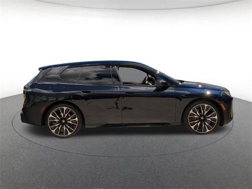 2026 BMW iX M70