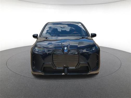 2026 BMW iX M70
