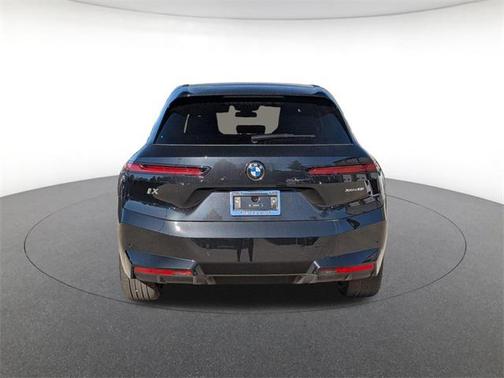 2026 BMW iX xDrive60