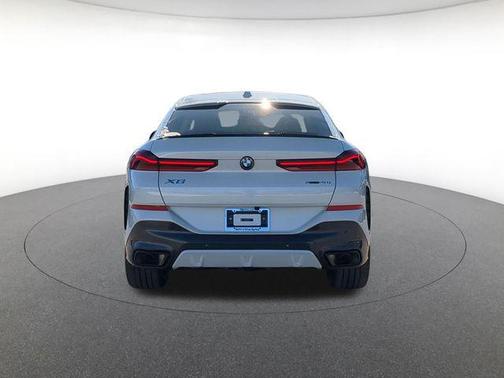 2026 BMW X6 xDrive40i