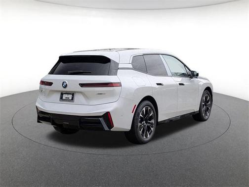 2026 BMW iX xDrive60