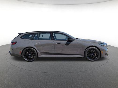 Special Order Color 2026 BMW M5 Base