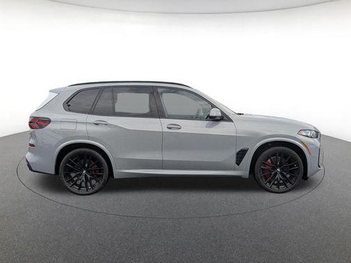 Gray Metallic 2026 BMW X5 xDrive40i