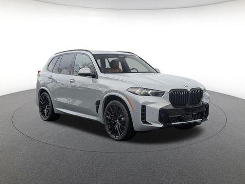 Gray Metallic 2026 BMW X5 xDrive40i