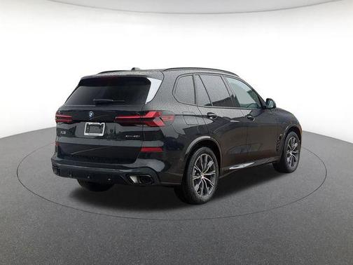Black Sapphire Metallic 2026 BMW X5 xDrive40i
