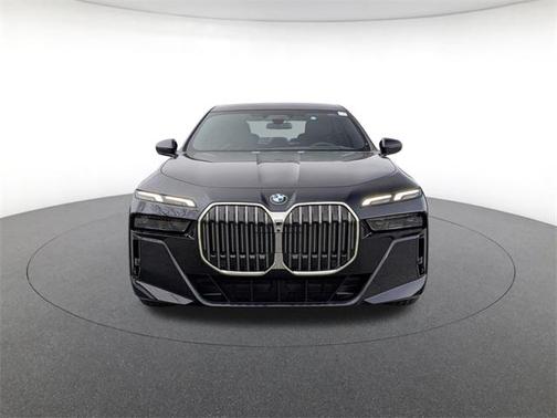 2026 BMW 740 xDrive