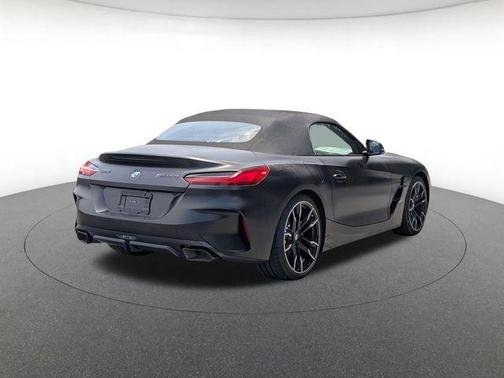 Black Sapphire Metallic 2026 BMW Z4 M40i