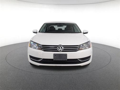 2014 Volkswagen Passat 1.8T S