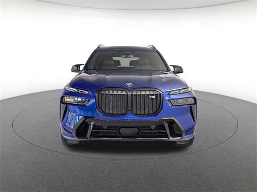 2024 BMW X7 M60i