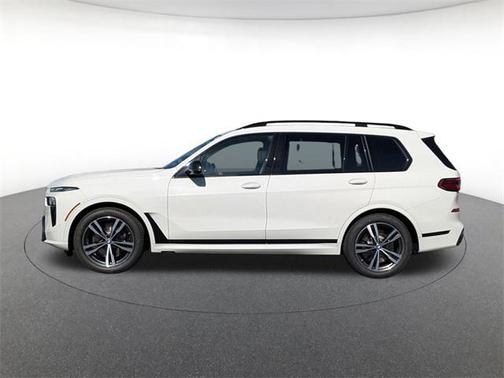2026 BMW X7 M60i