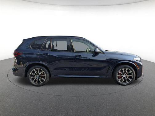 Tanzanite Blue II Metallic 2026 BMW X5 xDrive40i