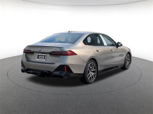 2026 BMW i5 xDrive40