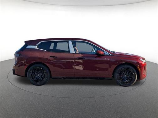 2026 BMW iX xDrive60