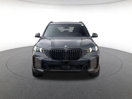 Gray Metallic 2026 BMW X5 xDrive40i