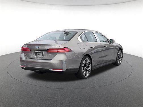 2026 BMW 530 xDrive