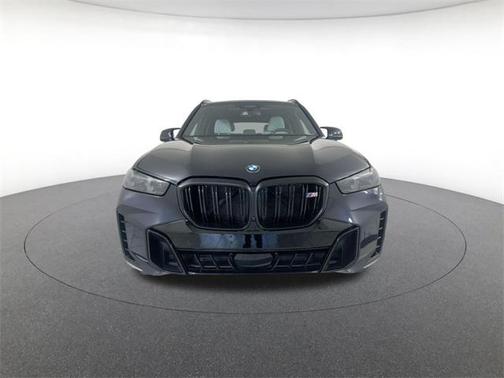 2025 BMW X5 M60i
