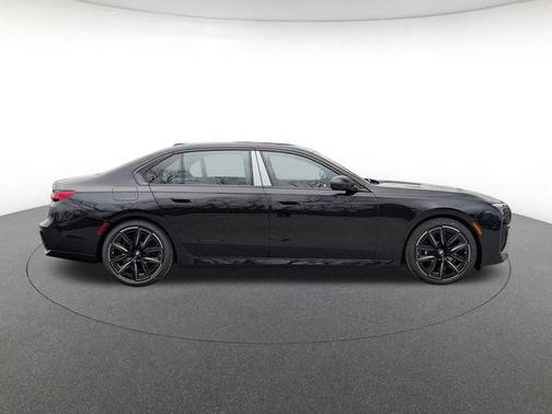 2026 BMW 740 xDrive