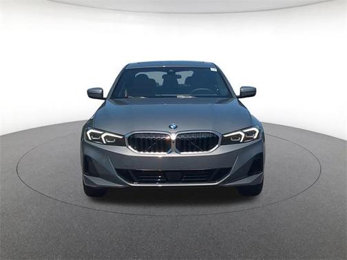 2025 BMW 330 i xDrive
