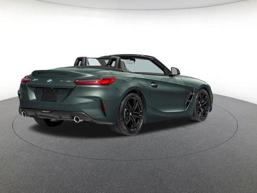 San Remo Green Metallic 2026 BMW Z4 M40i
