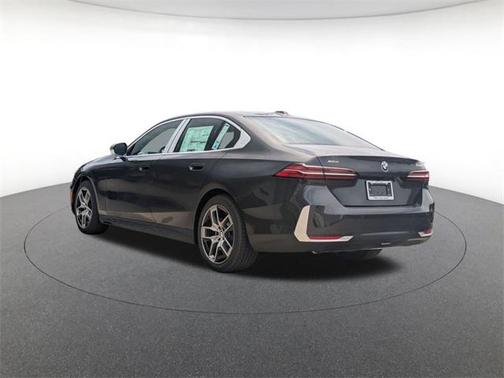 2026 BMW 530 i xDrive