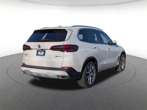 2026 BMW X5 PHEV xDrive50e