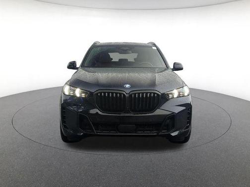 Carbon Black Metallic 2026 BMW X5 PHEV xDrive50e