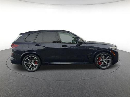 Carbon Black Metallic 2026 BMW X5 PHEV xDrive50e