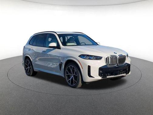 Alpine White 2026 BMW X5 PHEV xDrive50e