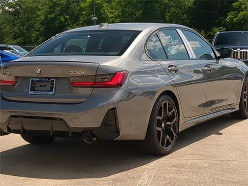 2025 BMW 330 i xDrive