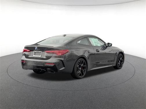 2026 BMW M440 i xDrive