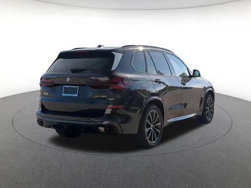 Carbon Black Metallic 2026 BMW X5 xDrive40i
