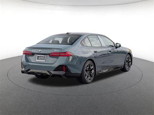 2026 BMW 530 i xDrive