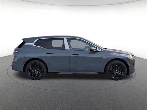 2026 BMW iX xDrive60