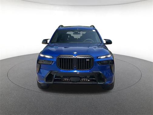 2026 BMW X7 M60i
