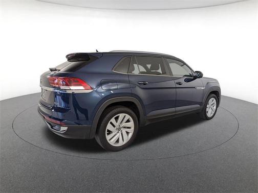 2022 Volkswagen Atlas Cross Sport 2.0T SE w/Technology 4MOTION