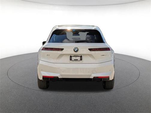 2026 BMW iX xDrive45