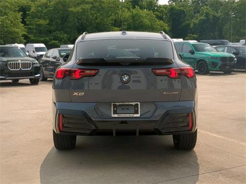 2025 BMW X2 xDrive28i