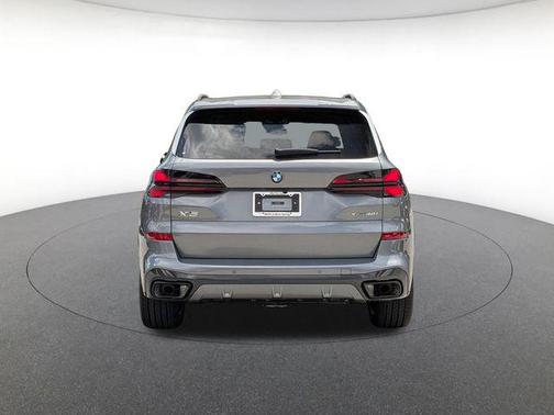 Skyscraper Grey Metallic 2026 BMW X5 xDrive40i